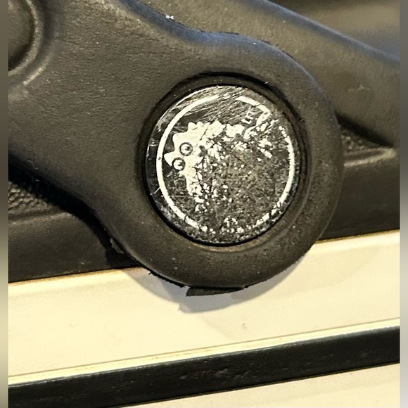 Crocs Unisex Black White Sandals Clogs  Slip on Rubber Shoes Men’s 4 Women’s 6 - Picture 6 of 10